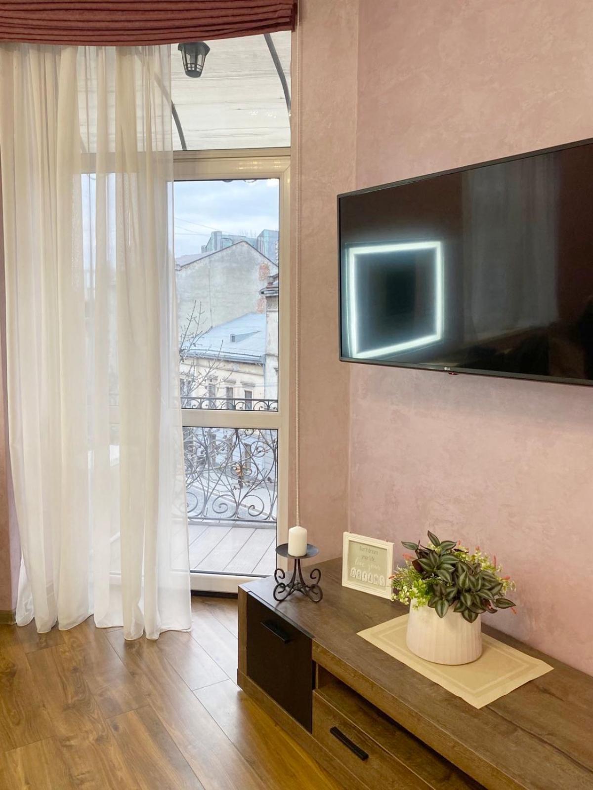 Apartment Жд Вокзал, Центр Lwów Zewnętrze zdjęcie